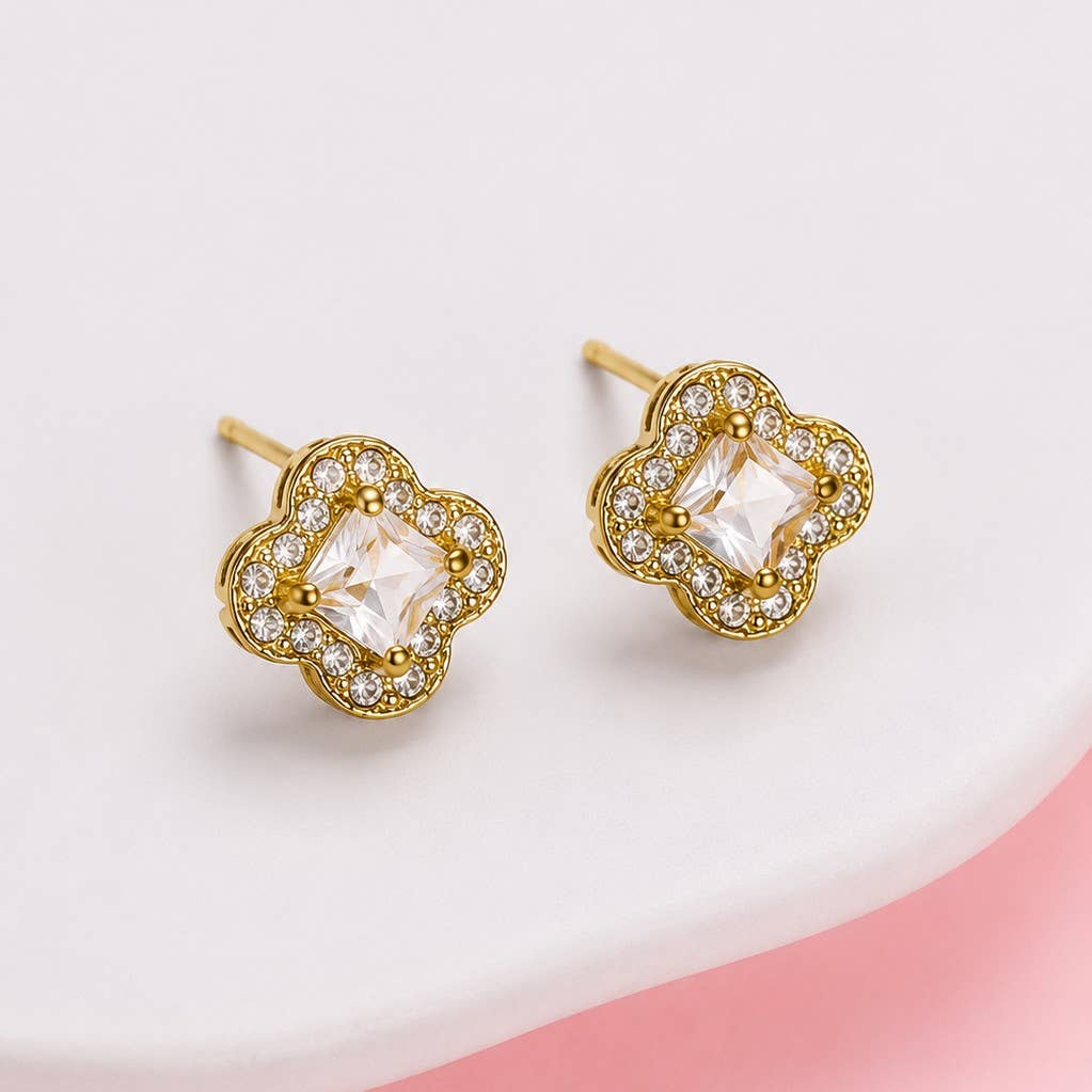 Clover Halo Stud Earrings - Copper & Linen